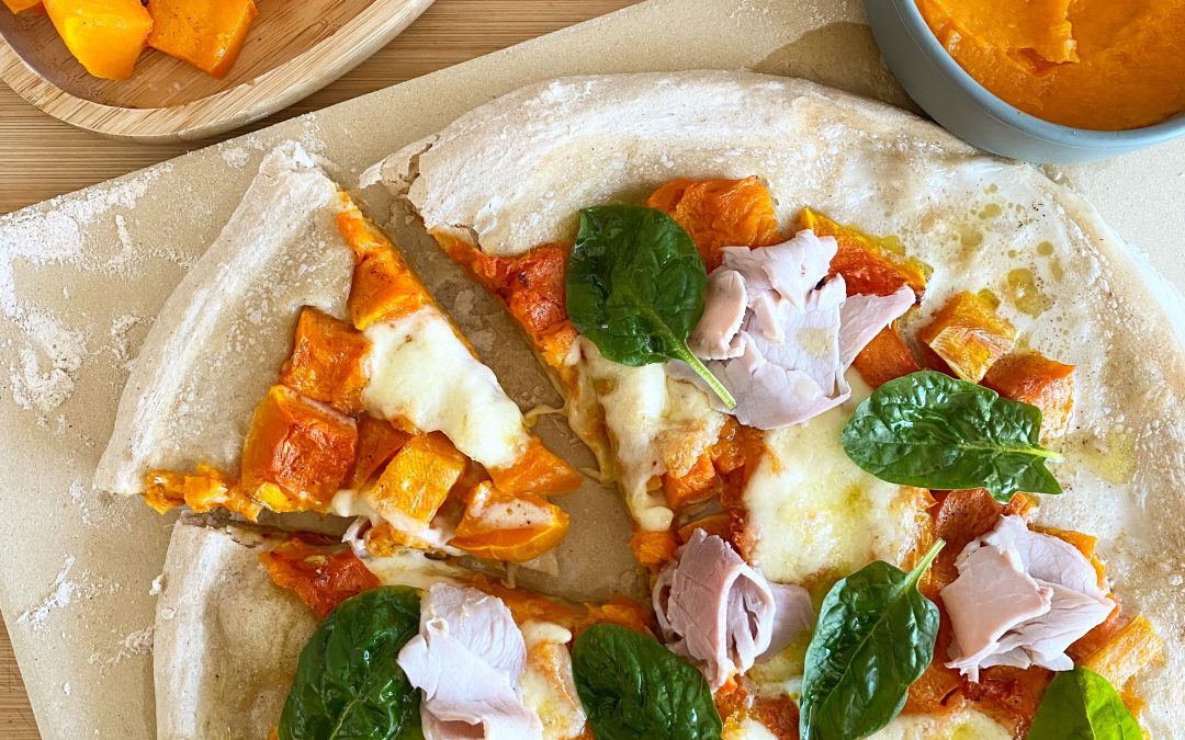 Pizza Maison au butternut, jambon et mozzarella